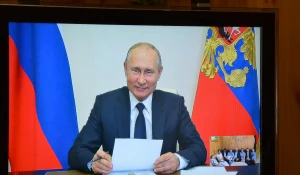 Владимир Путин поздравил с алтайскую семью Лещевых.