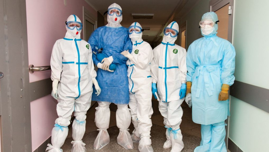 Алтайские медики боятся, что после пандемии вернутся маленькие зарплаты