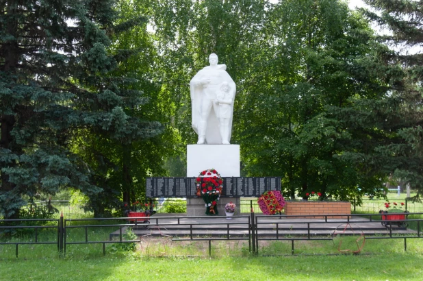 Дом культуры в селе Костин Лог