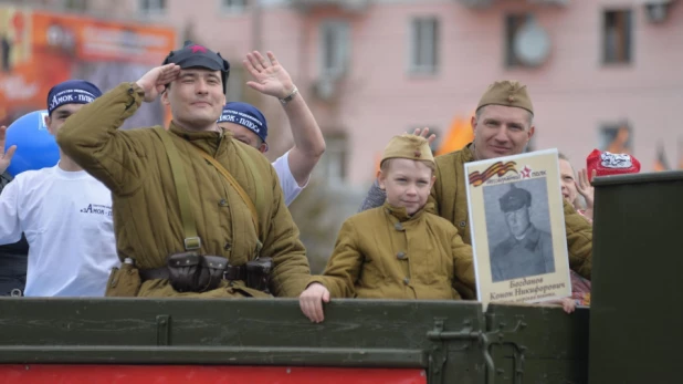 Парад Победы в Барнауле. 9 мая 2018 год.