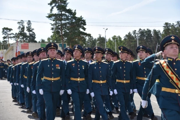 Парад Победы в ЗАТО Сибирский, 24 июня 2020 года.