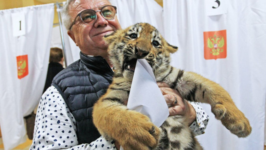 Директор барнаульского зоопарка Сергей Писарев