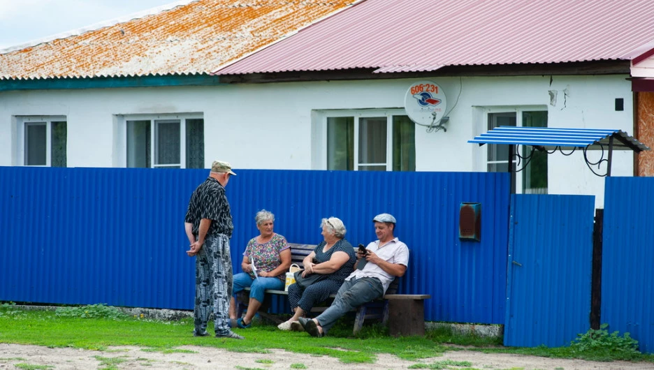 Село Новоповалиха, Первомайский район.