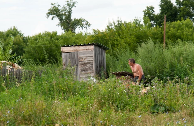 Село Новоповалиха, Первомайский район.