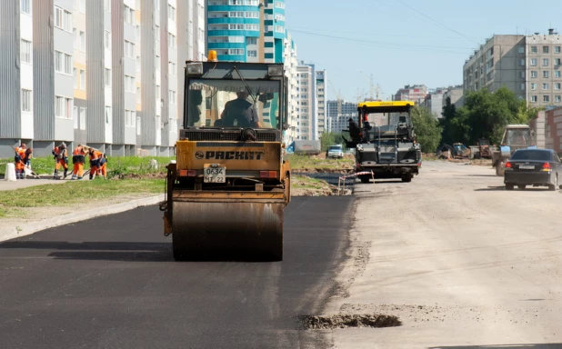 Выездное совещание по вопросу строительства дорог в Барнауле. 