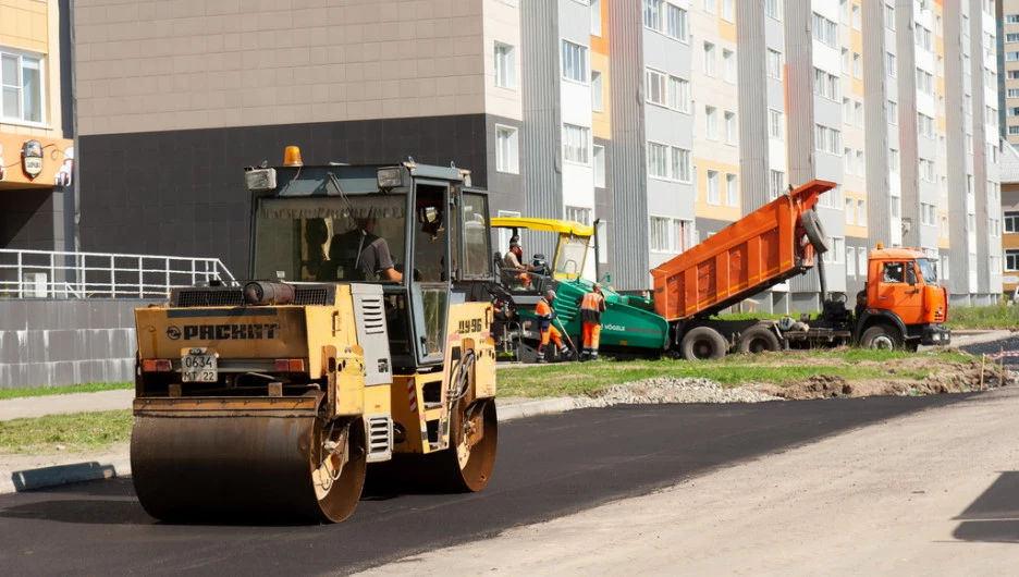 Выездное совещание по вопросу строительства дорог в Барнауле. 