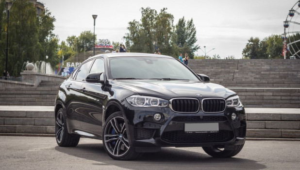Десятка самых дорогих подержанных автомобилей в Барнауле в июле 2020 года. BMW X6  