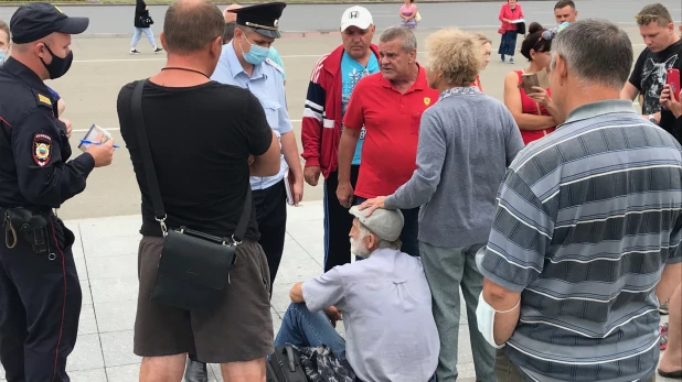 Акция в поддержку Хабаровска.