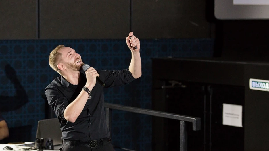 Александр Голанцев.