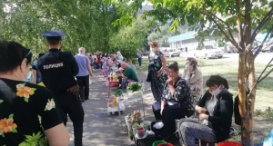 Уличная торговля в Барнауле.