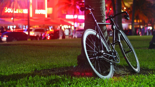 Ночь, велосипед