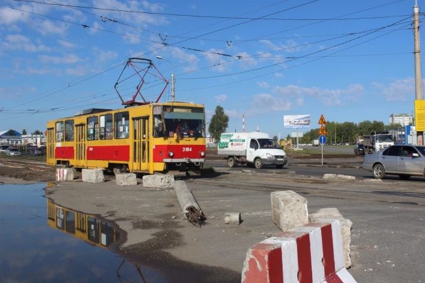 Реконструкция улицы Попова. 