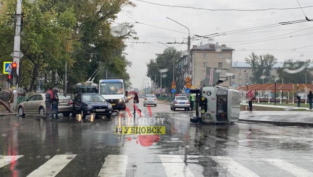 ДТП со "скорой" в Рубцовске.