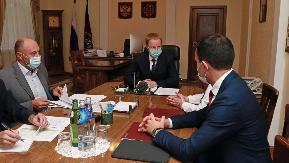 Правительство Алтайского края и Сибирский Сбербанк провели рабочую встречу