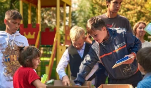 «Мария-Ра» провела благотворительную акцию «Соберем детей в школу вместе».