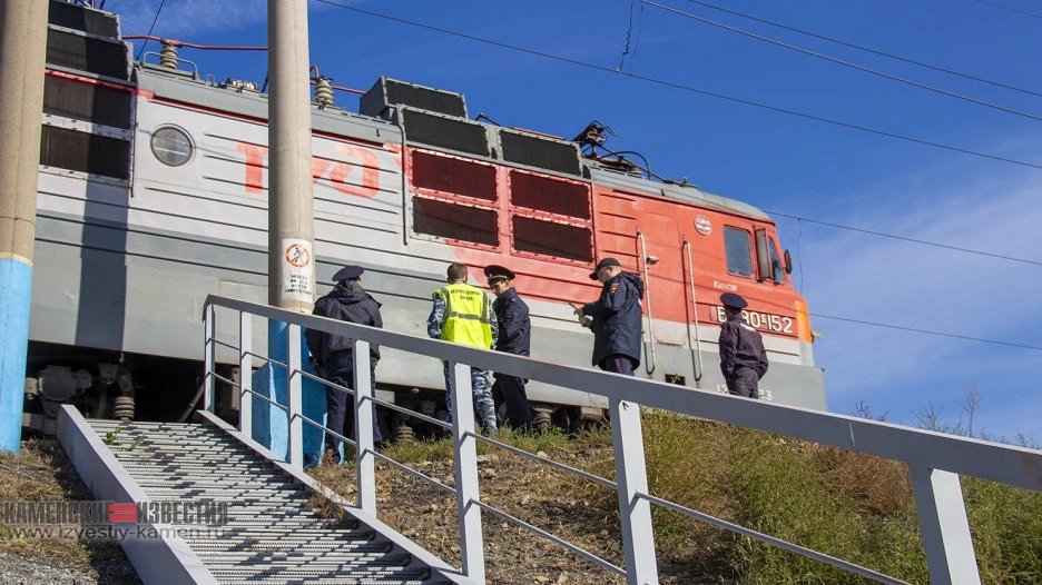 Товарняк сбил подростка в Камне-на-Оби.