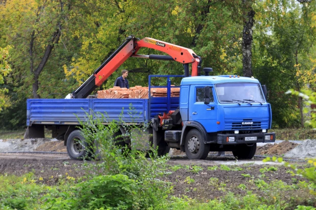 Благоустройство в парке «Изумрудный». 