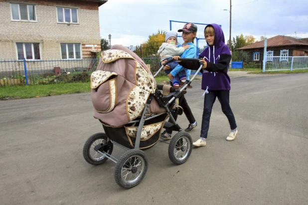 Ремонт дорог в микрорайоне Затон.