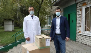 Алтай-Кокс и благотворительный фонд «Милосердие» поддерживают Центральную городскую больницу Заринска.