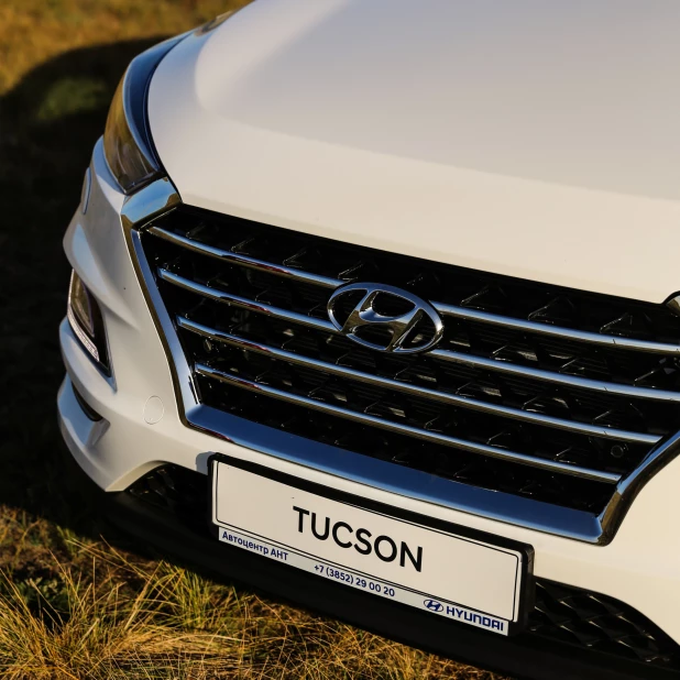 Hyundai Tucson.