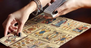 Гадание на картах Таро.