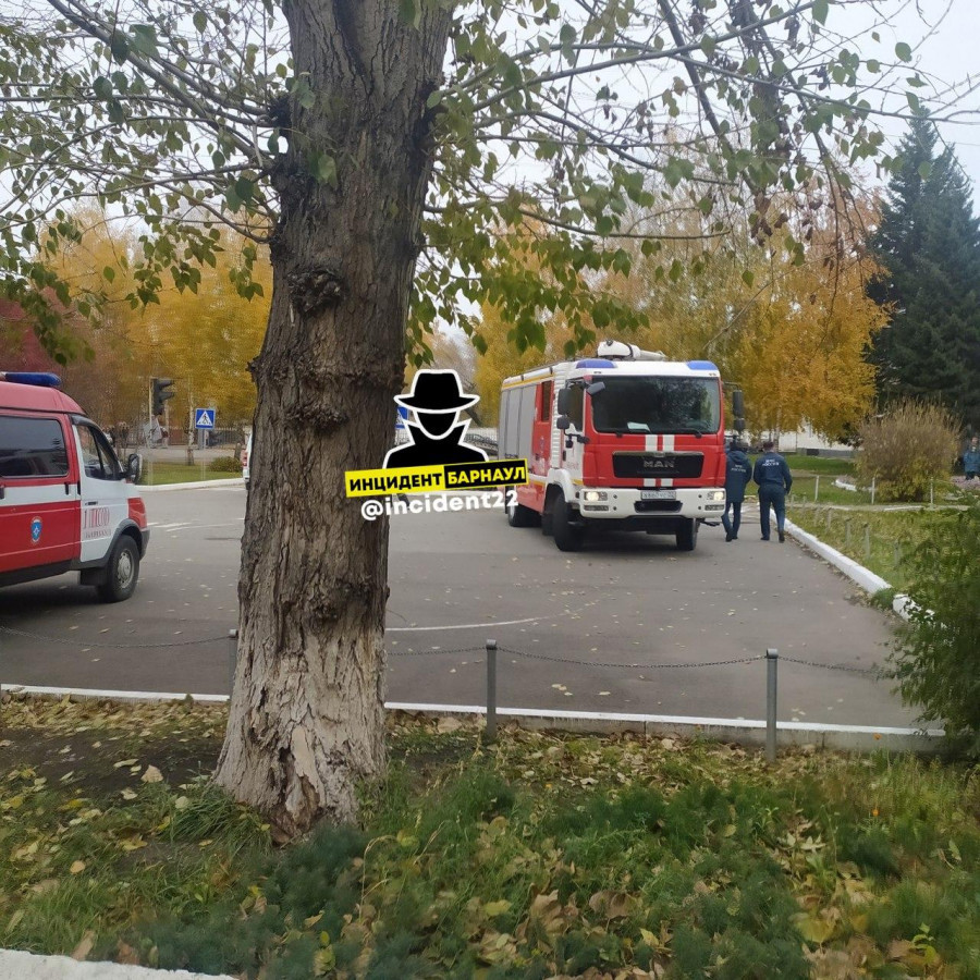 Пожар в Алтайском государственном колледже.