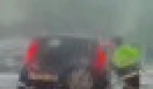 Сотрудник ДПС догнал нарушителя.