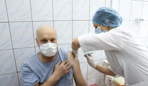 Массовая вакцинация от коронавируса в Барнауле.