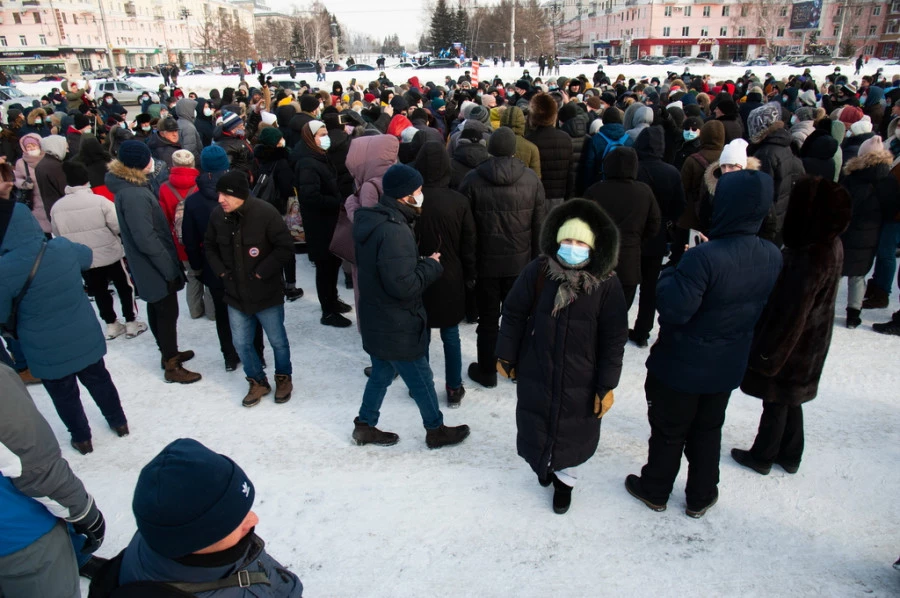 Несанкционированный митинг в поддержку Навального в Барнауле. 23 января 2021 года. 