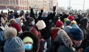 Несанкционированный митинг в поддержку Навального в Барнауле. 23 января 2021 года. 