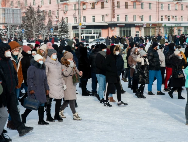 Несанкционированный митинг в поддержку Навального в Барнауле. 23 января 2021 года. 