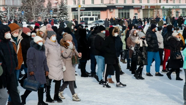 Несанкционированный митинг в поддержку Навального в Барнауле. 23 января 2021 года. 