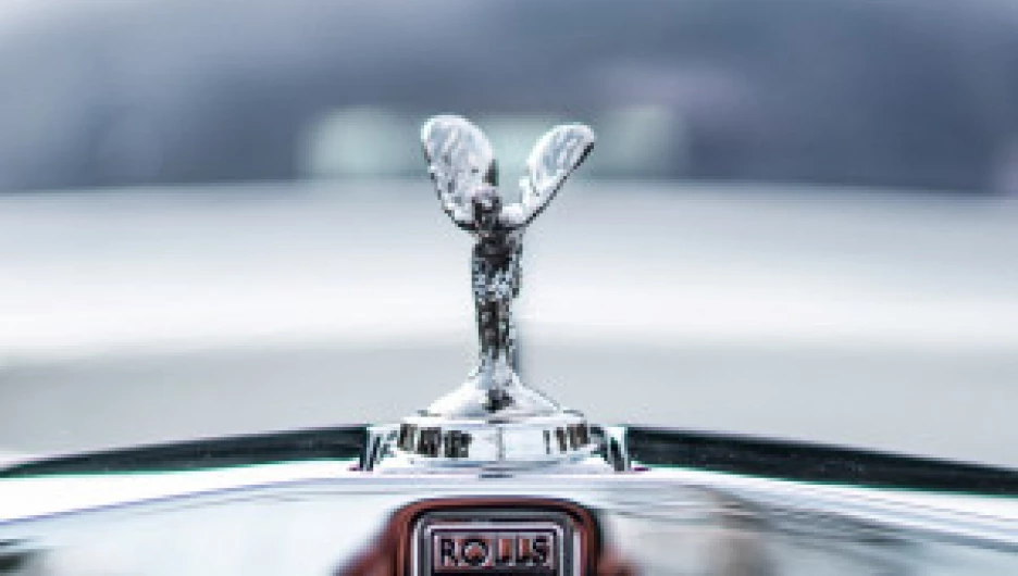 Rolls-Royce посвятил новый внедорожник горам Алтая