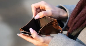 Зарплата. Кошелек.