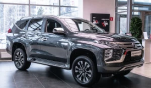 Новый рамный внедорожник Pajero Sport. 