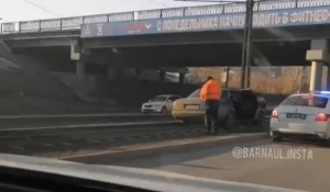 В Барнауле произошло ДТП на ул. Малахова, в котором пострадал пешеход.