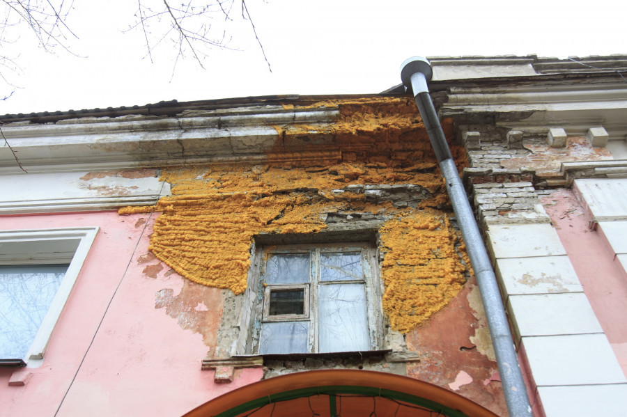 Аварийный дом на ул. Гоголя, 54.