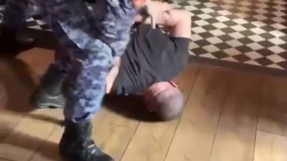 Иностранец устроил дебош в ресторане. Красноярск.