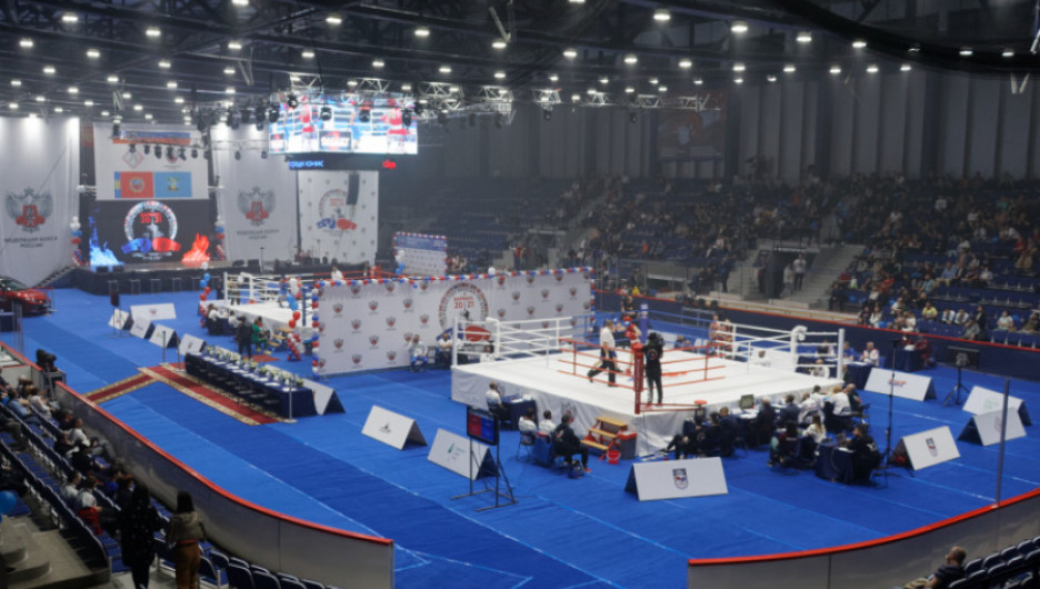 Впервые за 40 лет в Барнауле стартовало первенство России по боксу