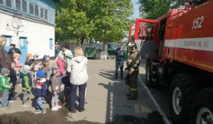 Учения по эвакуации в барнаульском детском саду. 