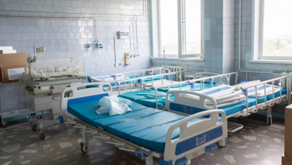 Крупнейший ковидный госпиталь закрывают в Алтайском крае, но не факт, что надолго. Фоторепортаж altapress.ru  
