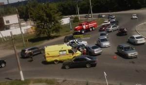 Авария с тремя авто в Барнауле.