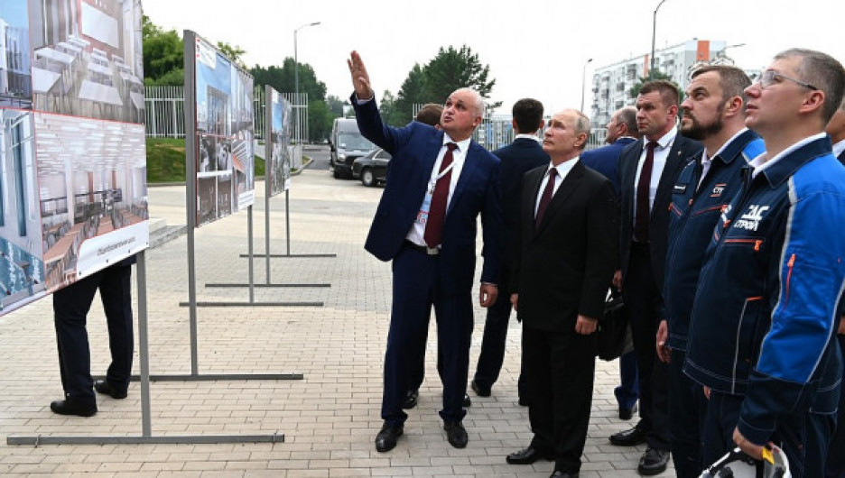 "Это другое". Общение Путина и Цивилева без масок в Кузбассе объяснил Роспотребнадзор