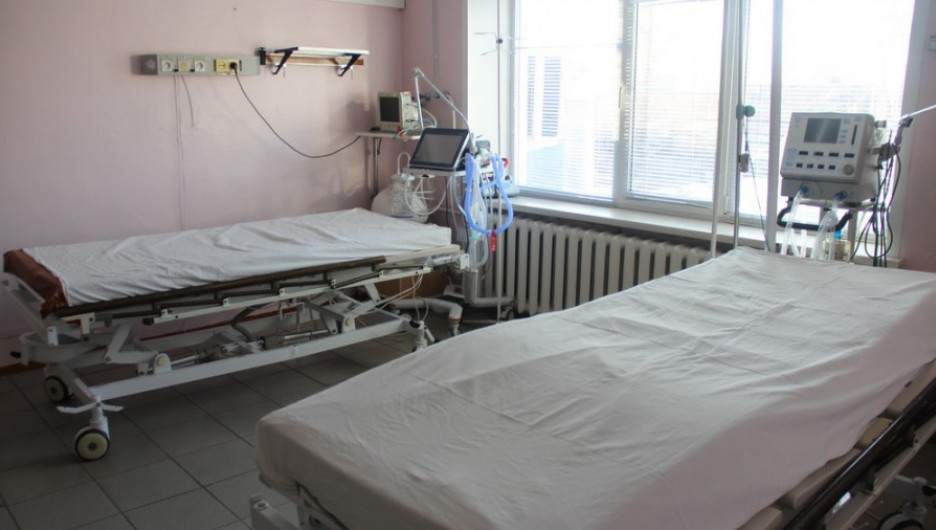 В алтайской ЦРБ закрыли отделение из-за болезни врача-фтизиатра