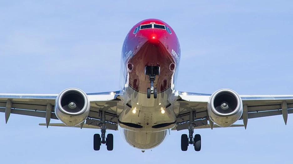 Самолет Boeing 737.