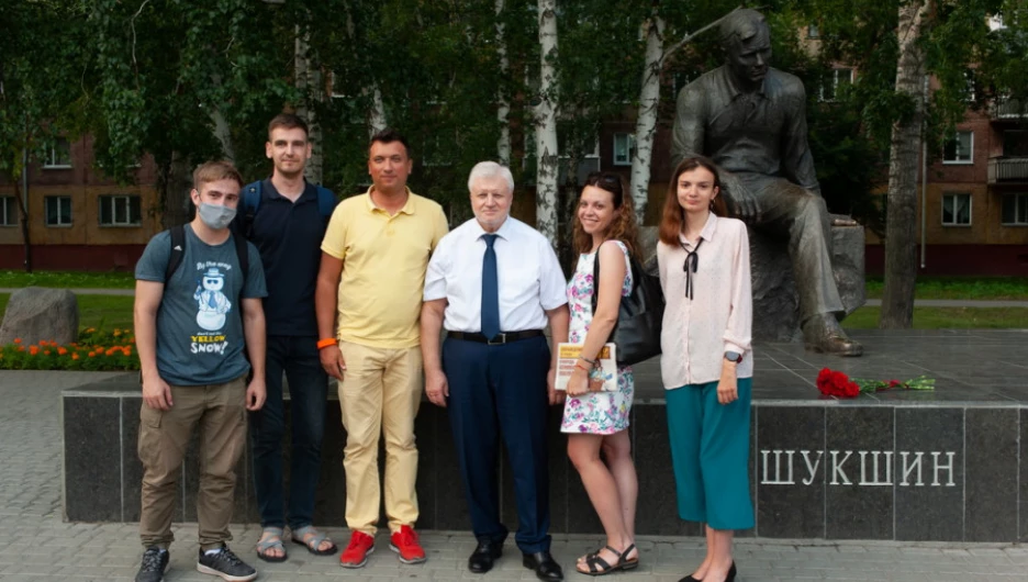 О Шукшине и алтайских однопартийцах. 