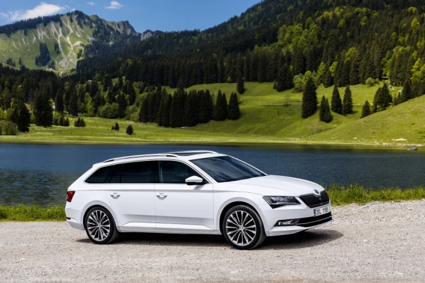 ŠKODA SUPERB.