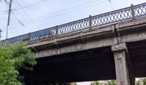 Аварийный мост на проспекте Ленина.