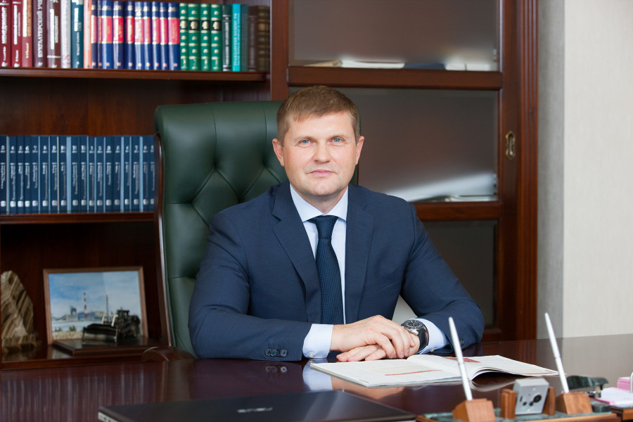 Горюнов Дмитрий Николаевич, генеральный директор ОАО «Кучуксульфат».