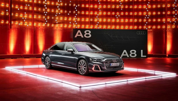 Обновленный Audi A8.